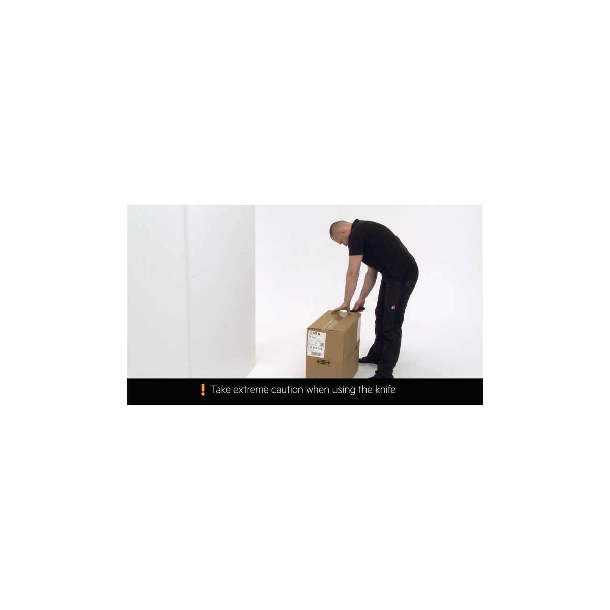 AEG - Wandafzuigkap - DBE0900M