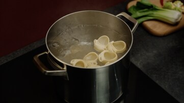 Pasta koken op AEG kookplaat